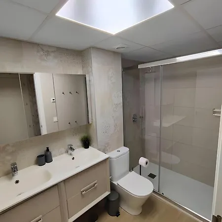 Mit Pool 50m Apartment